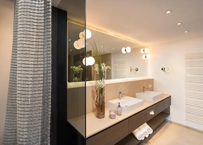 Kurpension Riedenburg 2*