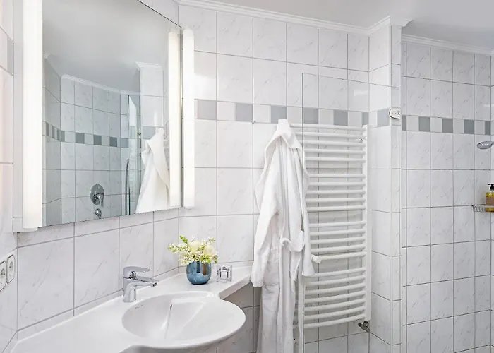 Kurpension Riedenburg Hotel